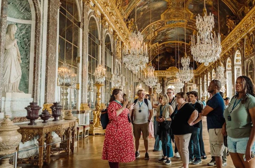 Top Historical Tours to Do when Visiting Paris