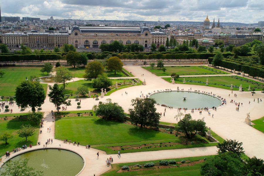This is an image of Tuileries Garden from a birdseye view.