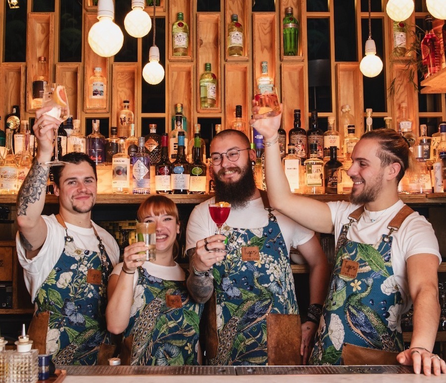 8 Fun Drinking Tours and Experiences to Do in Paris