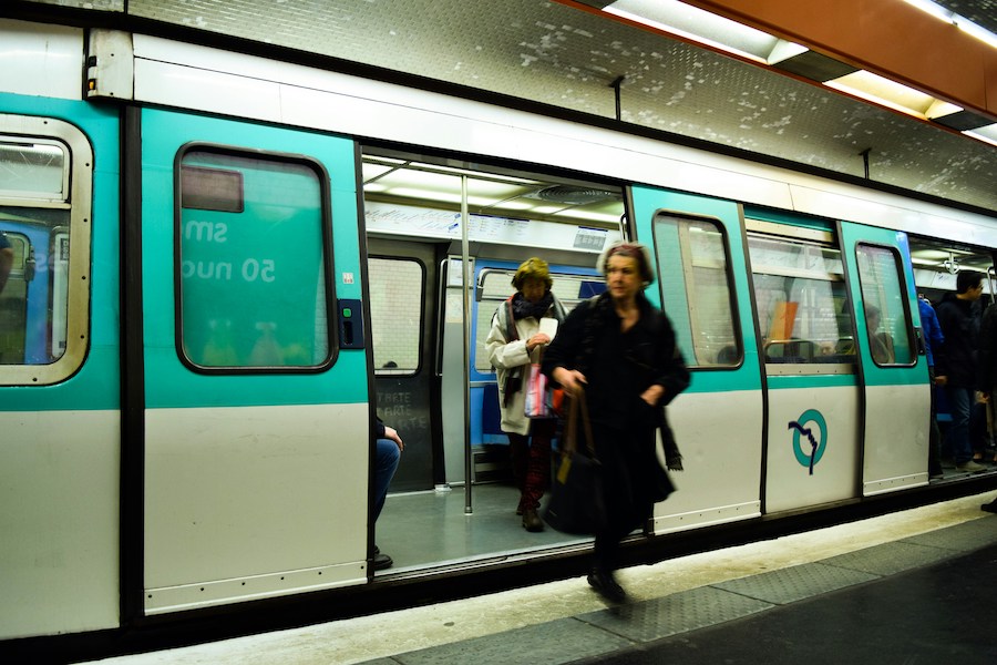 How to Pay for Public Transport in Paris